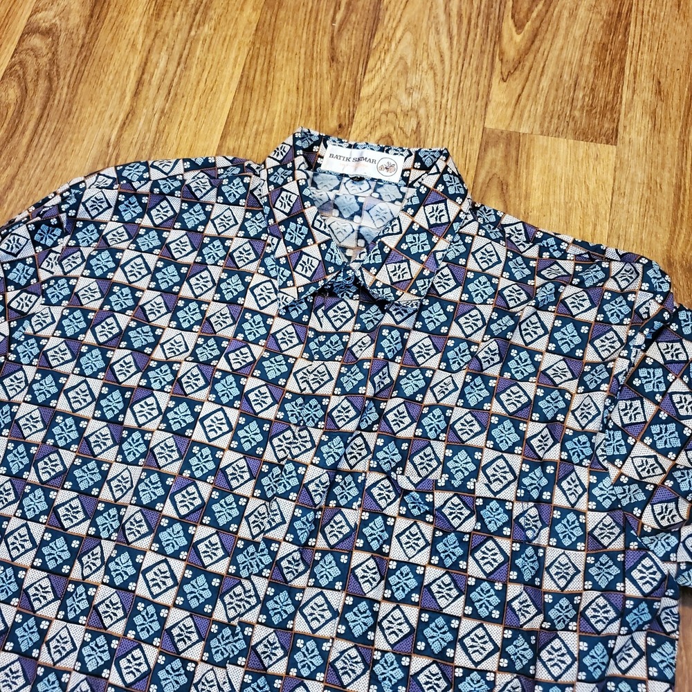 Batik‎ Semar Shirt Men 31 Multicolor Geometric Long Sleeve Collared Button-Up